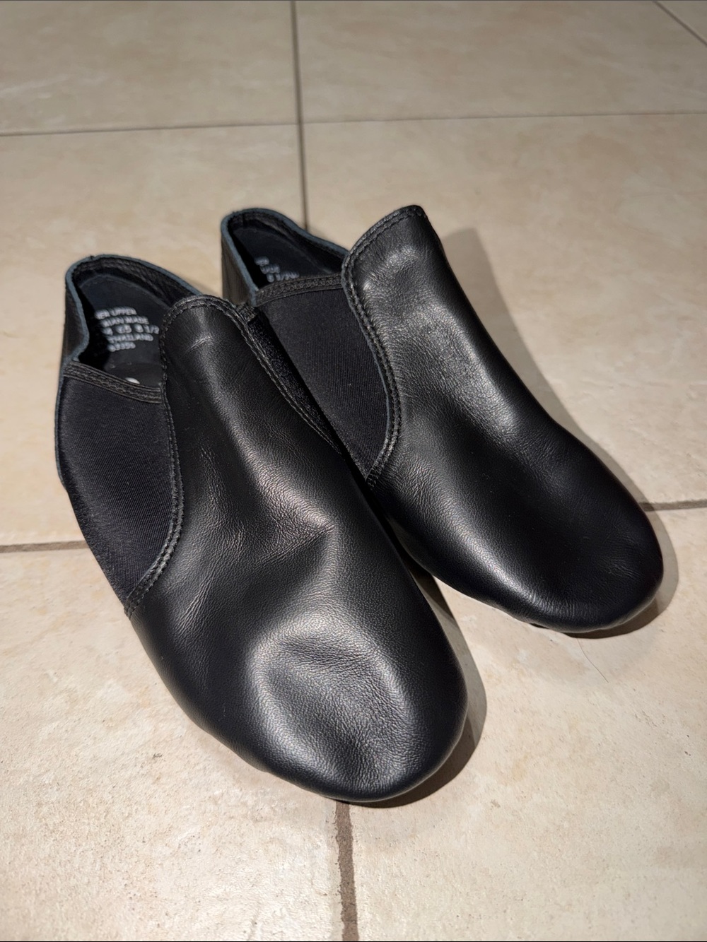Capezio E-SERIES JAZZ SLIP ON